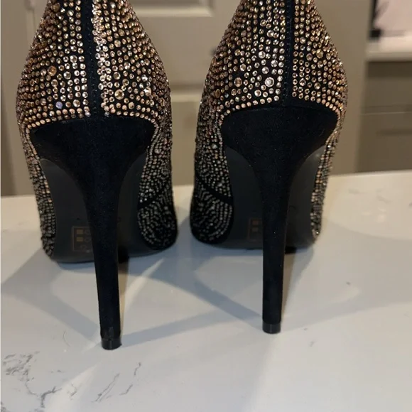 Aldo Black and Gold Studded Heels - Picture 3 of 9
